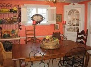 42 Sheldon Rd, Newton, MA 02459