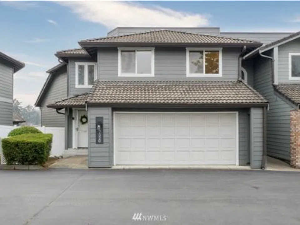 7320 Steilacoom Blvd SW