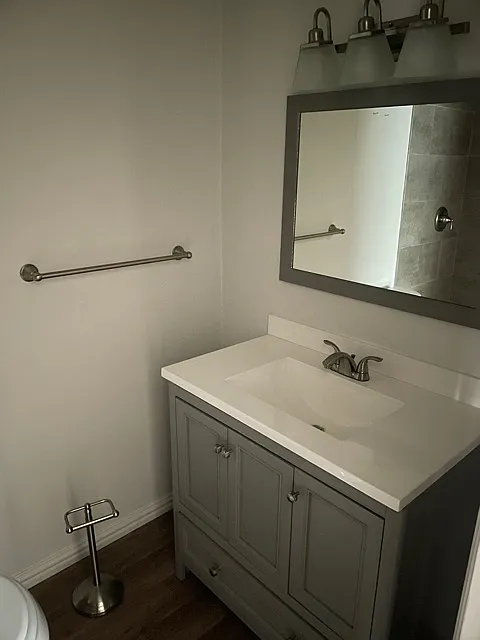 2 bed, $1,250 — Photo 4