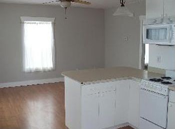 4th image of 3566 S D St