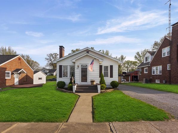 302 E Water St, Pinckneyville, IL 62274