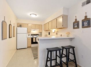 Dover Hills Apartments, Kalamazoo, MI 49009