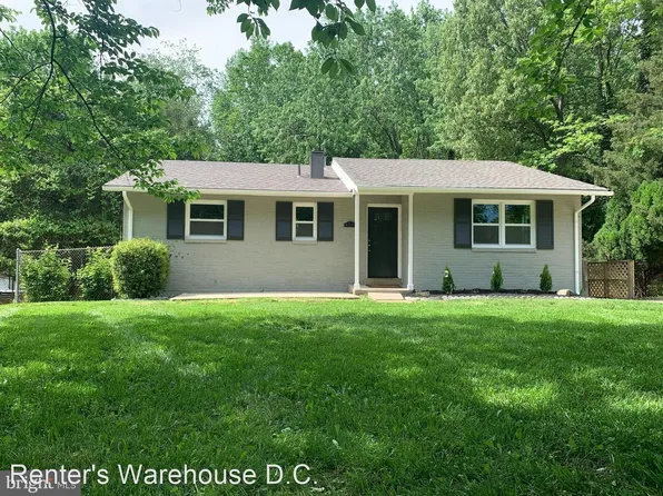 5010 Thuman Dr, Temple Hills, MD 20748