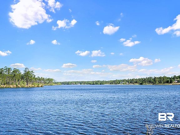 5th image of Waterview Dr E