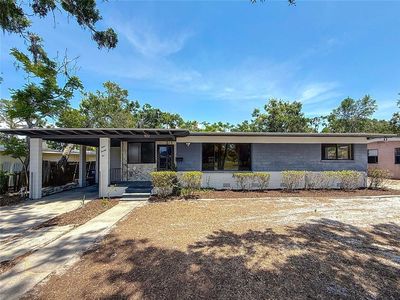 922 Alcazar Way S, Saint Petersburg, FL, 33705