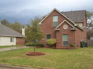 1210 Maple Terrace Dr, Mansfield, TX 76063