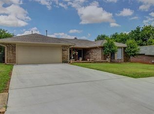 504 Hanging Elm Dr, Norman, OK 73071