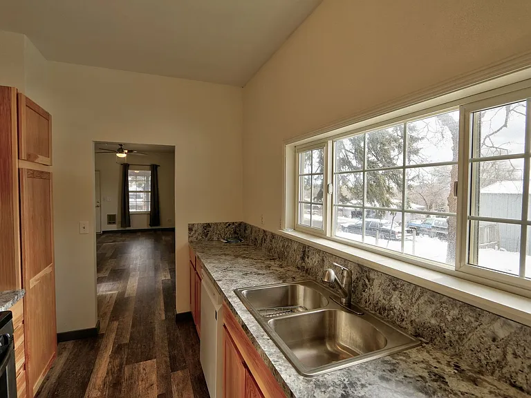 2232 Kiln St — Photo 5