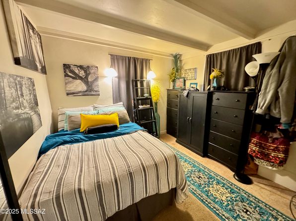 tucson-arizona-448592735 picture