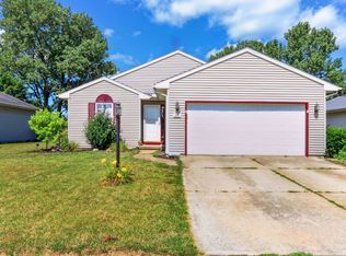 809 Erin Dr, Champaign, IL 61822