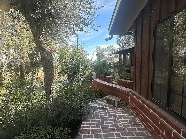 4400 Harrison Canyon Rd — Photo 8