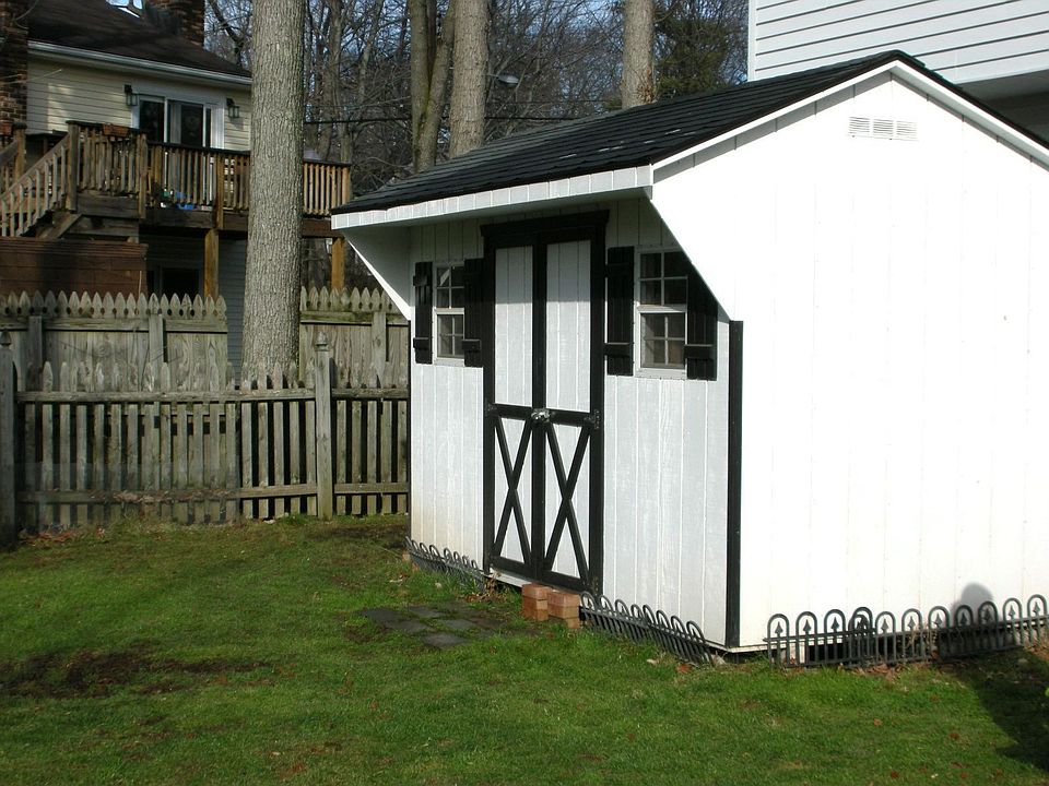 2nd image of 937 Fanwood Ave