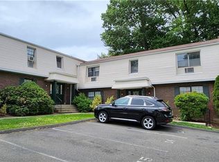 27 Enid St APT D, Bridgeport, CT 06606