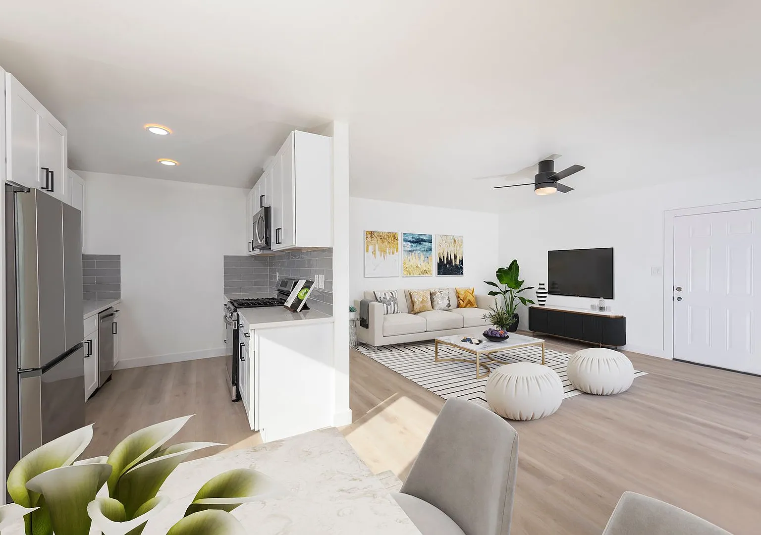 Spacious 2 Bed 2 Bath North Park Beauty!! — Photo 2