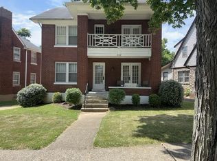 2102 Saratoga Dr #1, Louisville, KY 40205