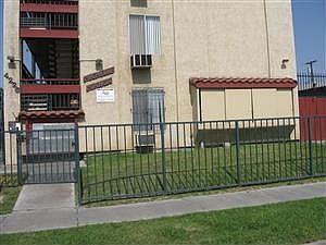 1st image of 4226 41st St APT 35