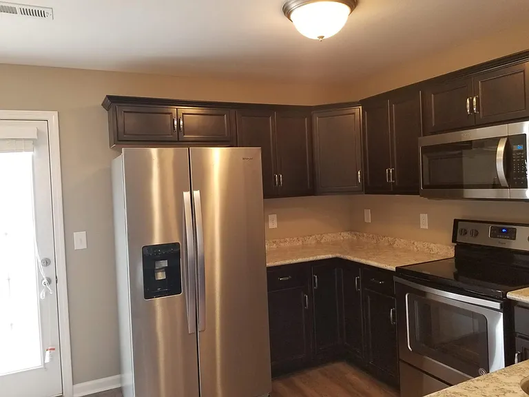 242 Alexander Blvd — Photo 5