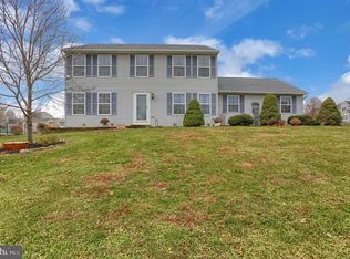 302 Coffee Goss Rd, Marietta, PA 17547