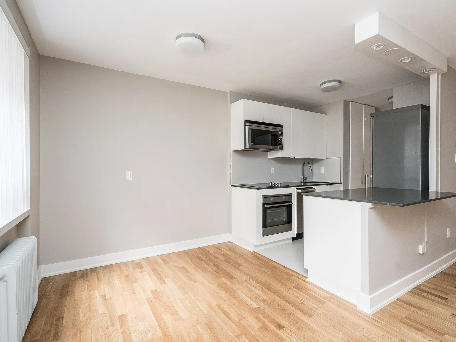 501 Kingston Road — Photo 4