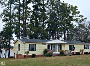 140 Peninsula Point, Starr, SC 29684