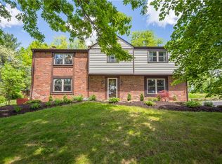 2507 Corteland Dr, Pittsburgh, PA 15241