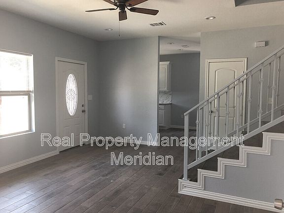 2nd image of 3203 McCart Ave