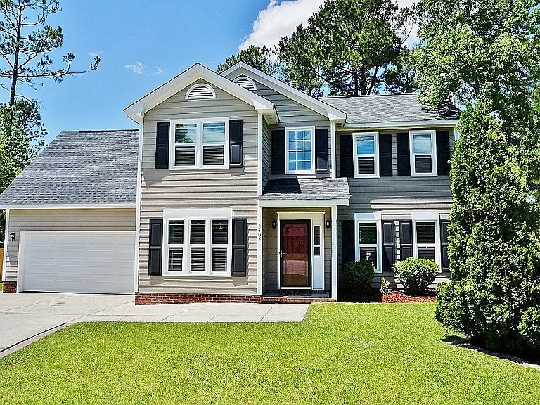 408 Hampshire Pl — Photo 10