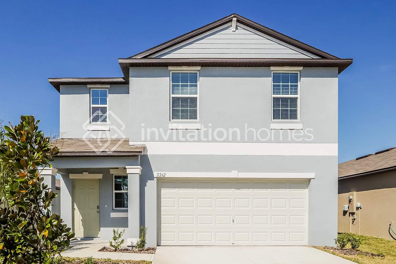 2262 Treesdale Ave Ruskin, FL 33570 — Photo 1
