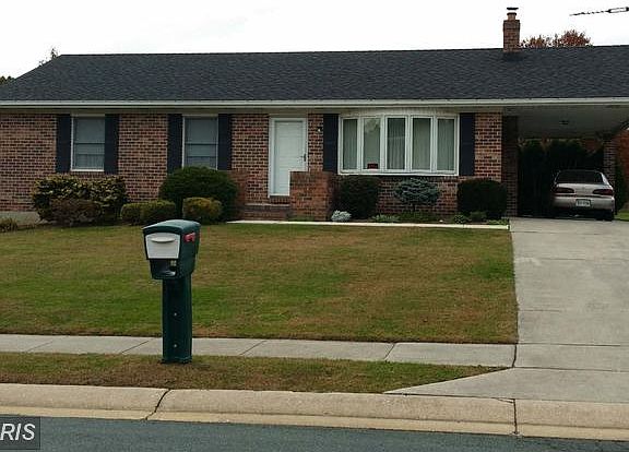 2nd image of 1702 Berdan Ct