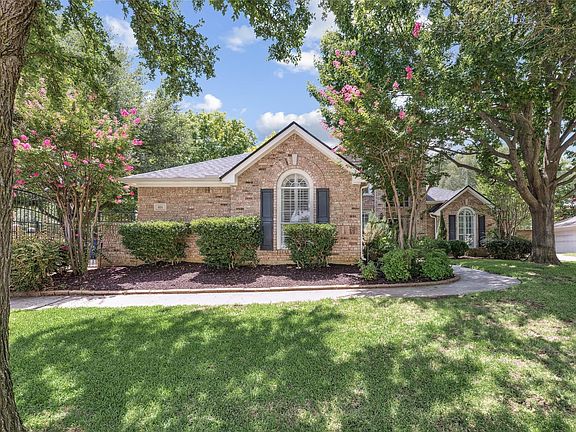 3rd image of 614 Heatherglen Dr