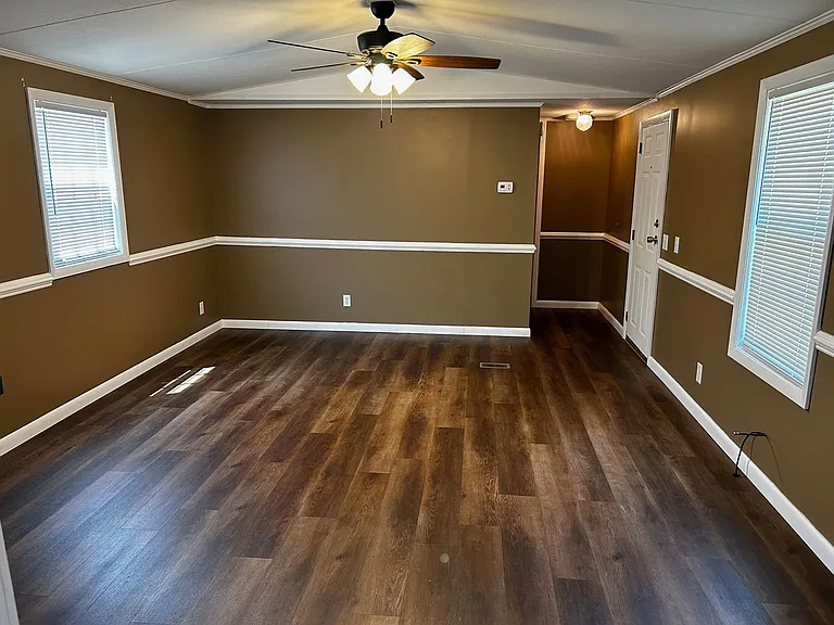 2053 Deep Branch Rd — Photo 3