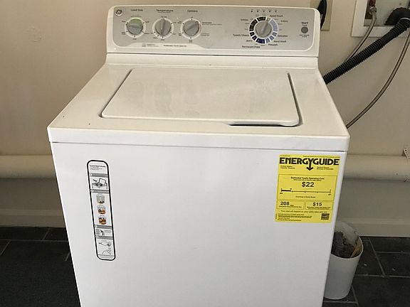 Washing machine provided.