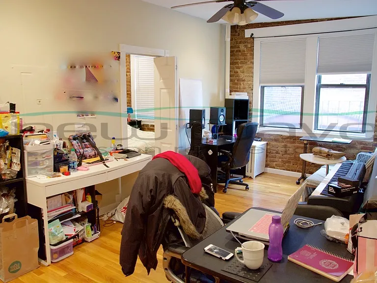 65 Burbank St #15 — Photo 1