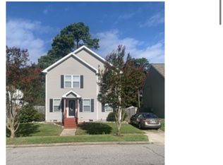 39 Aylwin Rd, Portsmouth, VA 23702