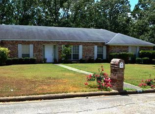 210 Pebble Creek St, Lufkin, TX 75904