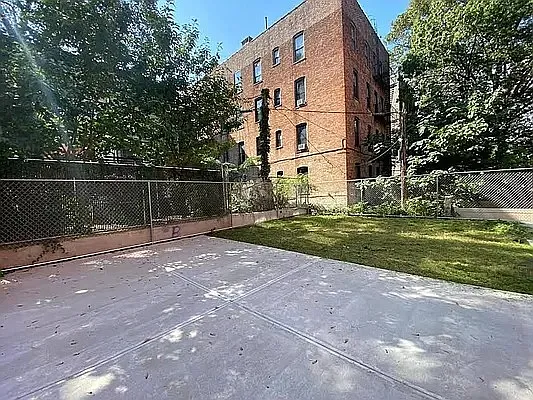 Rented by Brooklyn Rentals NYC | media 11