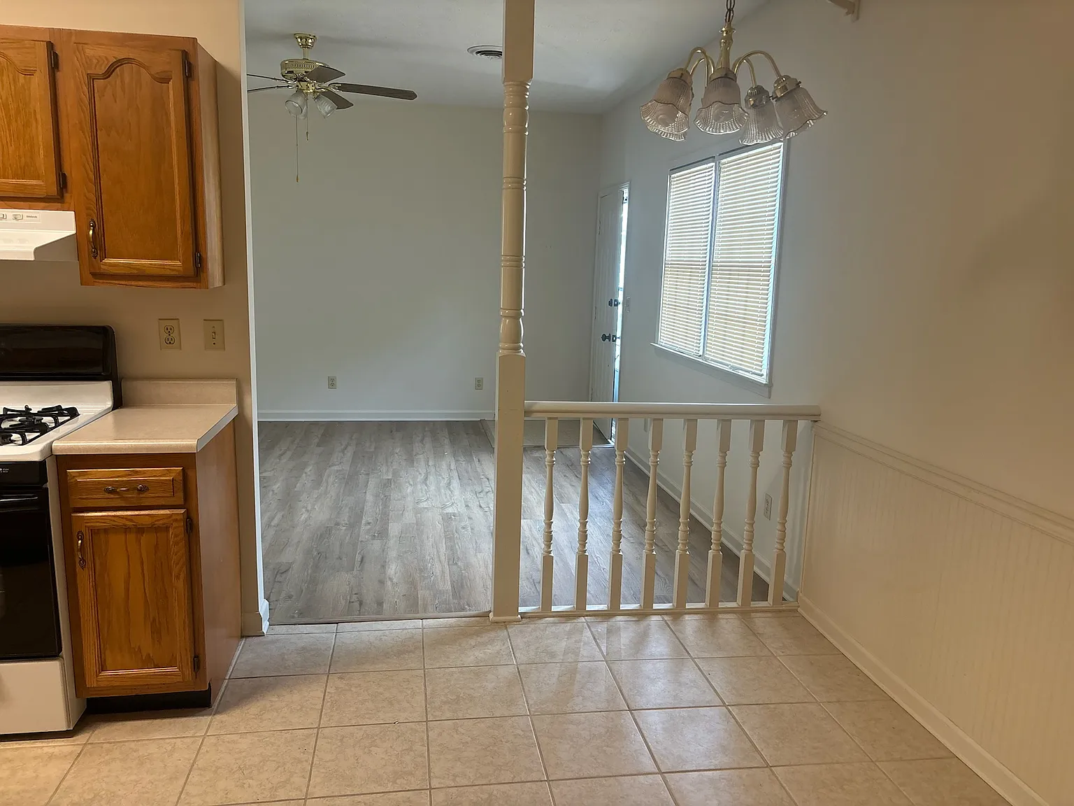 1 bed, 1225 sqft, $1,000 — Photo 2