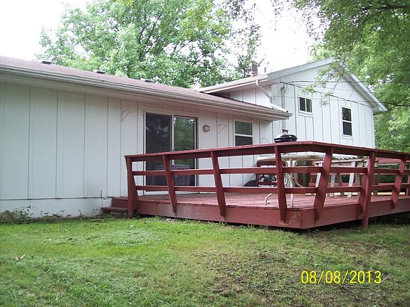 Deck off dining room