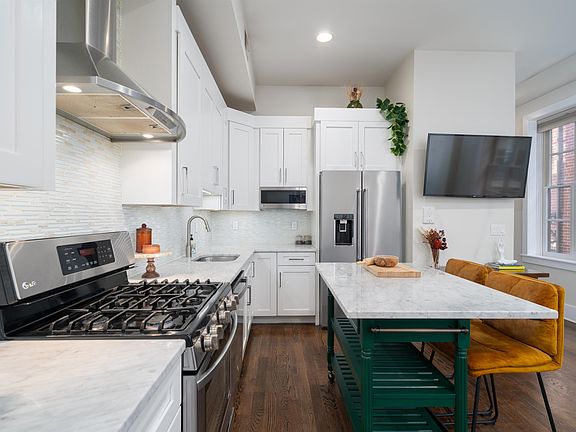 4th image of 591 Jersey Ave #3