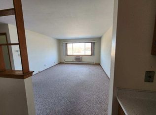 408 W Chestnut St #3, Burlington, WI 53105