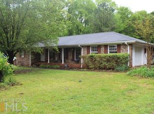 326 W Pine Ave, Comer, GA 30629