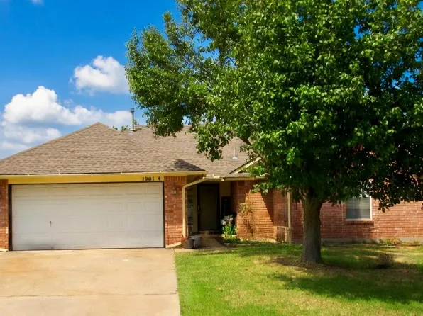 1901 Butterfield Trl, Choctaw, OK 73020