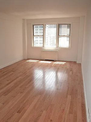 Rented by Michael K Namm Associates | media 20