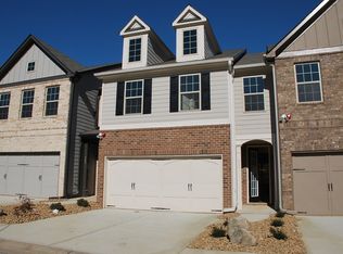 913 Spicy Oak Dr, Lawrenceville, GA 30044