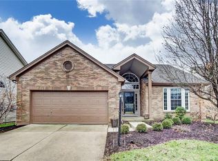 1426 Trafalgar Ct, Centerville, OH 45459