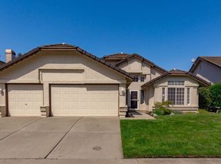 9454 Dunkerrin Way, Elk Grove, CA 95758
