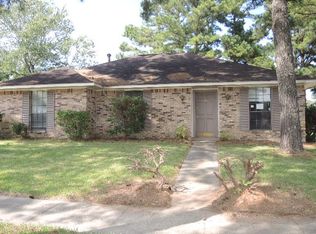 11118 Flamingo Dr, Baton Rouge, LA 70814
