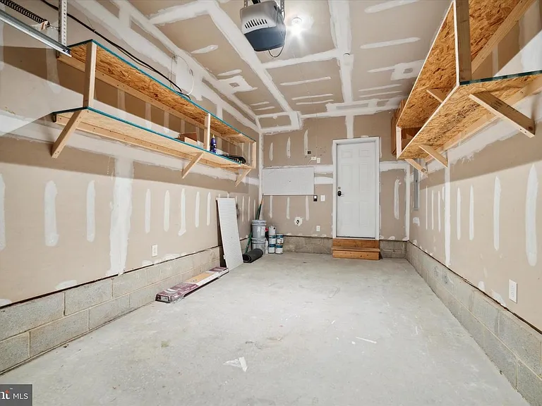 3146 W Master St — Photo 16