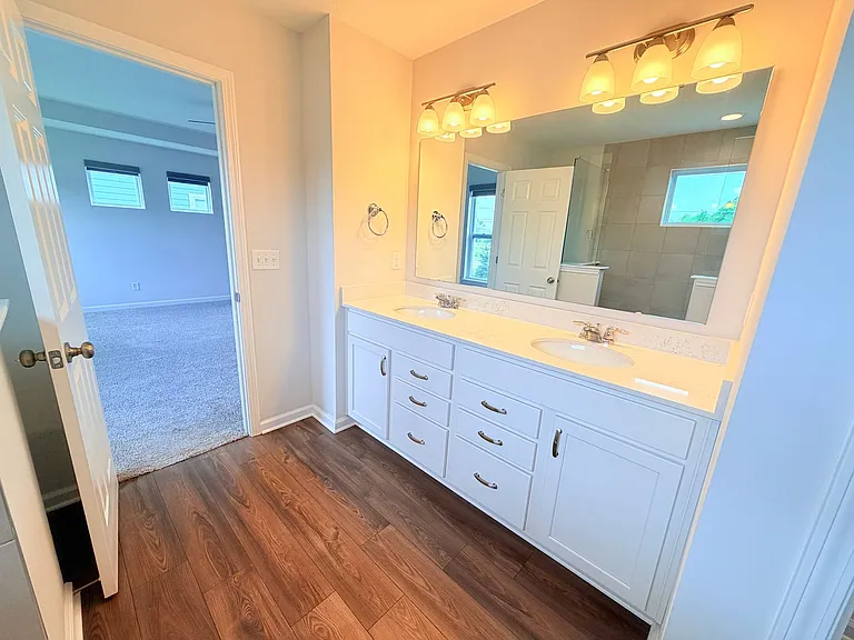 4030 Omaha Dr — Photo 35