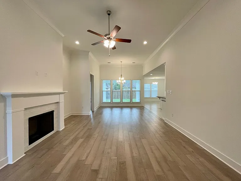 14030 Trailhead Dr — Photo 2